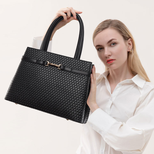 Woven Pattern Large Capacity Women’s Handbag