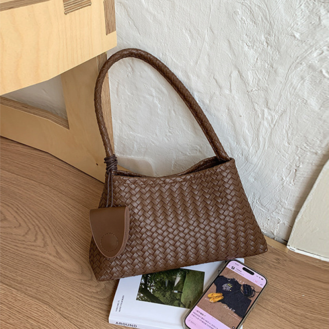 Classic Versatile Shoulder Bag For Women