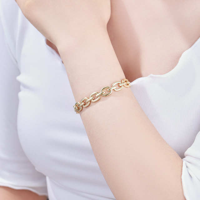 Minimalist Gold-Plated Chain Bracelet
