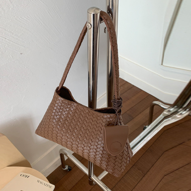 Classic Versatile Shoulder Bag For Women